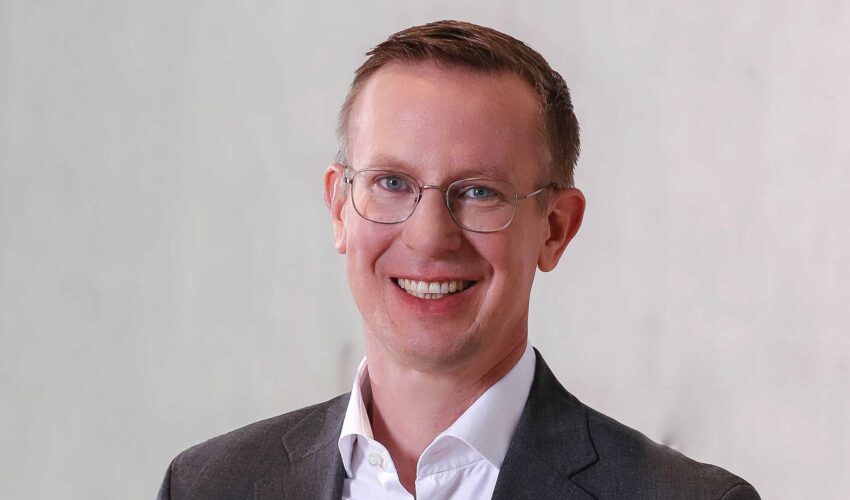 Dr. Johannes Epple