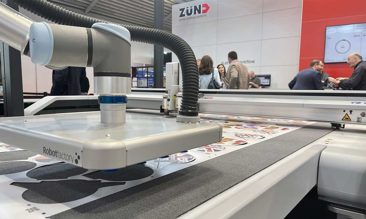 zuend_fespa Industire 4.0 Roboterlösungen