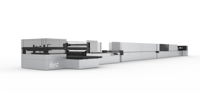 Schnell, flexibel und nachhaltig: Die Digitaldruckmaschine von Koenig & Bauer Durst biete den Kunden von Smurfit Westrock große Vorteile. Foto: Copyright: Smurfit Westrock