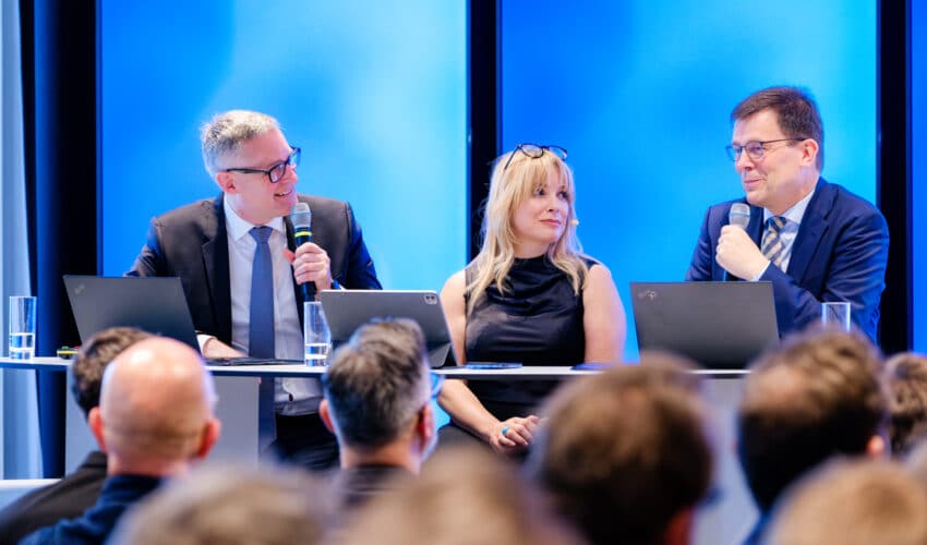 DSS - seit 20 Jahren Plattform der Digital-Signage-Branche, Foto: DSS/ invidis / ISE Europe