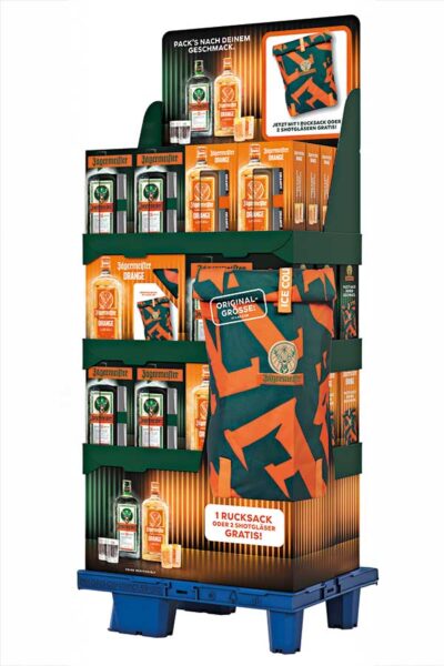 jaegermeister_onpack_rucksack Display Jägermeister mit Rucksäcken als On-Pack-Promotions