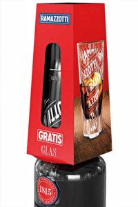 ramazotti_gissler_pass Auf Ramazotti-Flasche angebebrachtes Glas als On-Pack-Promotion