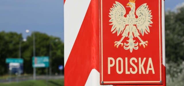 Grenzschild mit Aufschrift "Polska"
