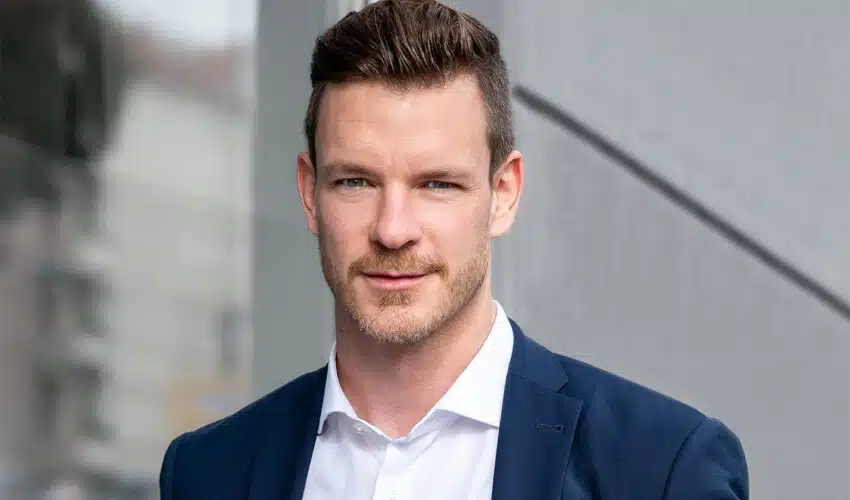 Porträt Sascha Cordes
