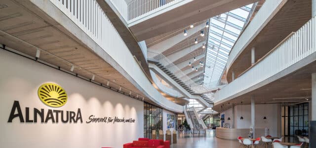Foyer Alnatuara-Zentrale